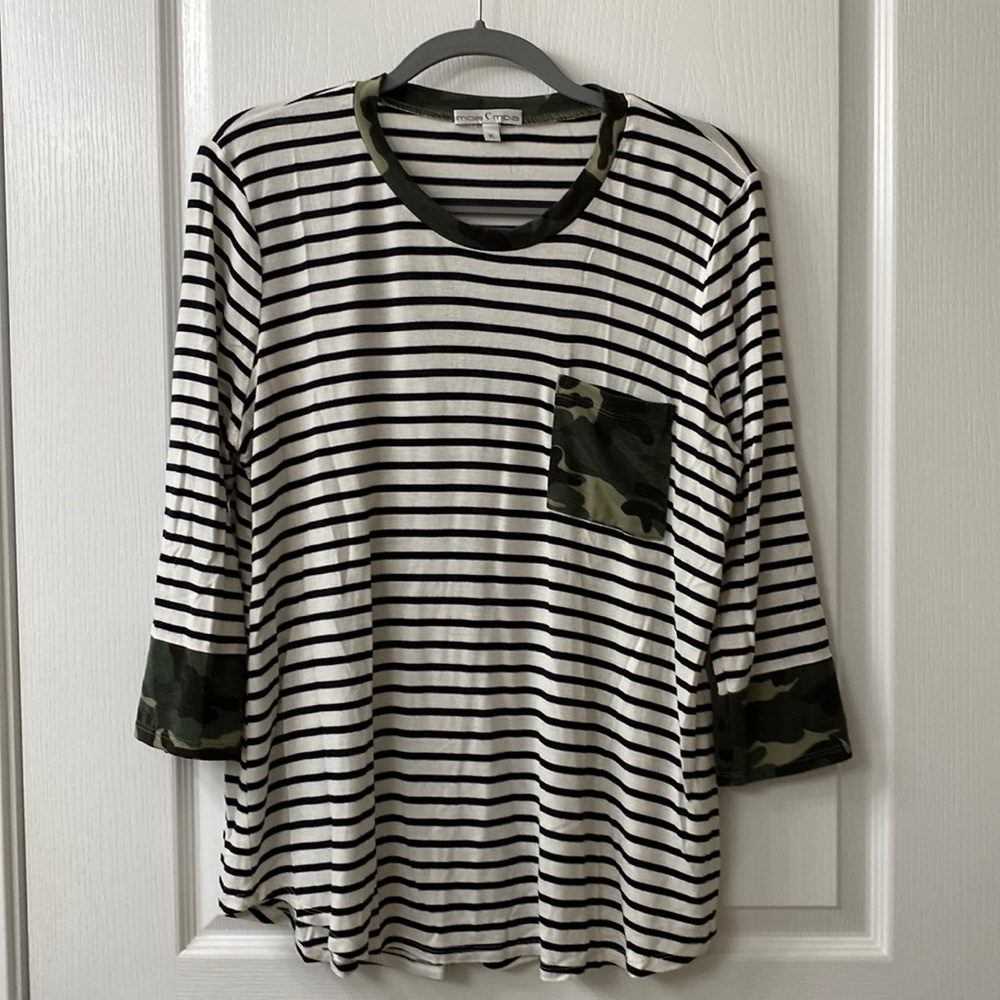 Moa Moa stripped tee